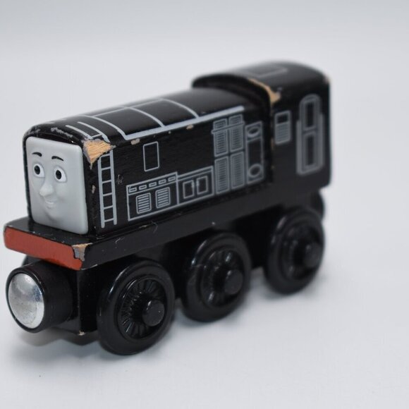 DIESEL Black 2012 - Thomas & Friends Wooden Railway Train Tank Engine Mattel - Picture 4 of 7